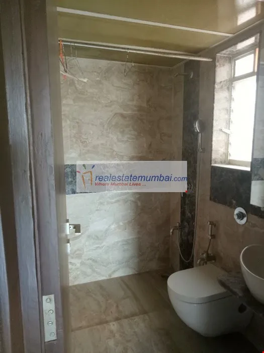 1½ BHK Flats on Rent in Dunhill Apartment, Bandra West