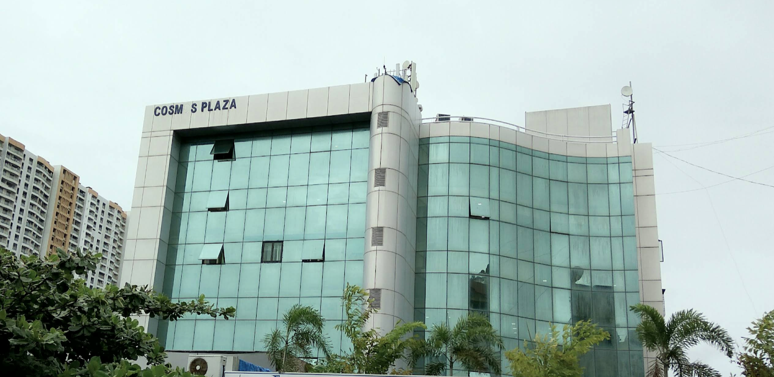Office Space Semi Furnished in Cosmos Plaza , Andheri West