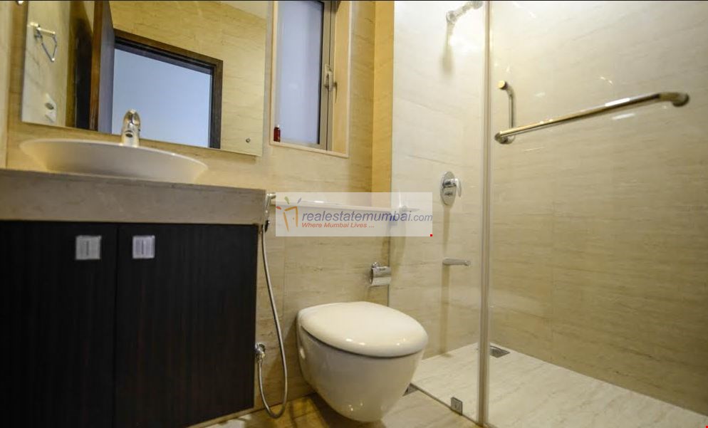Master Bathroom - Oberoi Exquisite, Goregaon East