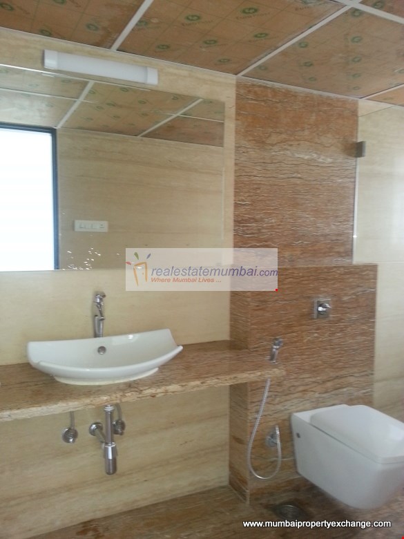 Master Bathroom - Dheeraj Celestial, Bandra West