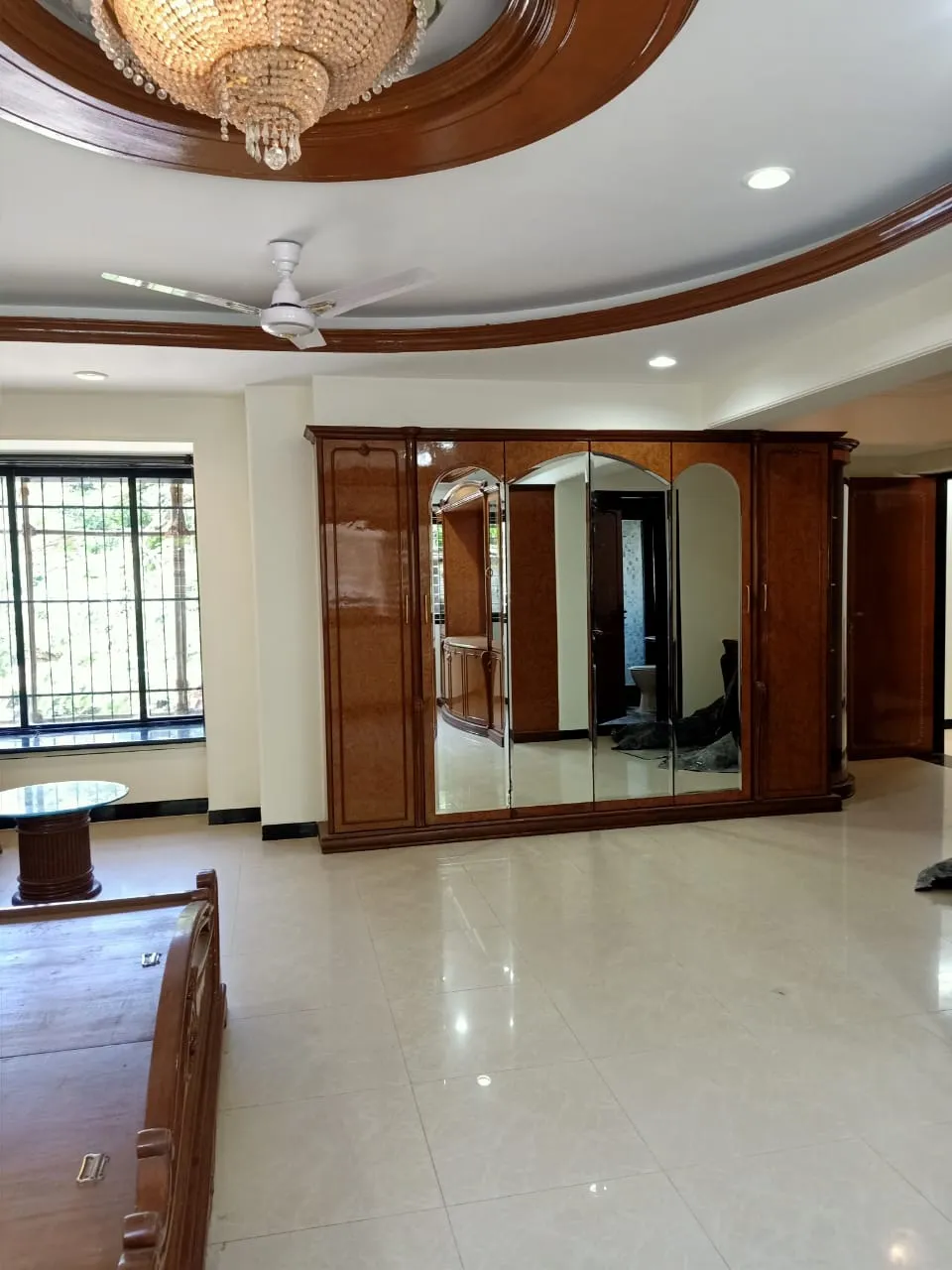 2 BHK Flats for Sale in Sunflower, Bandra West