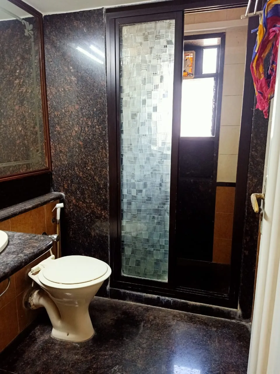 2 BHK Flats for Sale in Sunflower, Bandra West