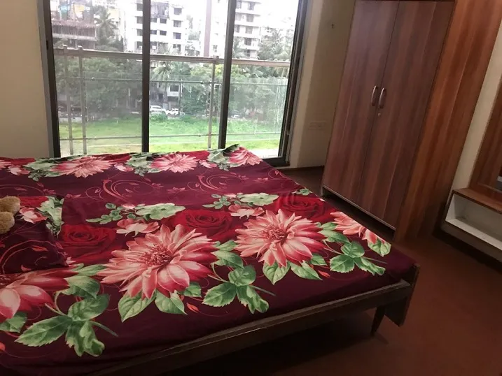 3 BHK Flats on Rent in Juhu Trishul, Juhu