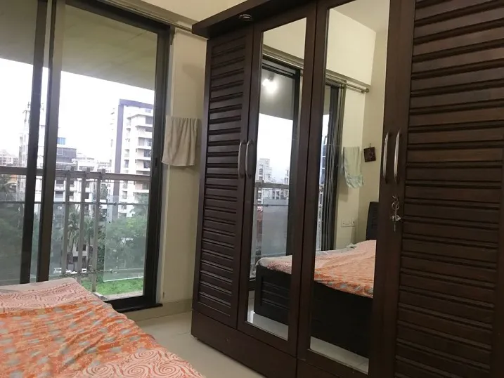 3 BHK Flats on Rent in Juhu Trishul, Juhu