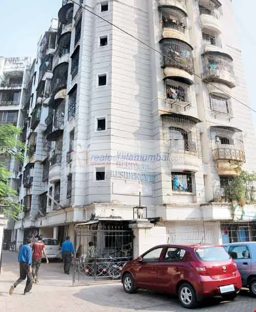 Office Offices on Rent in Dheeraj Heritage, Santacruz West