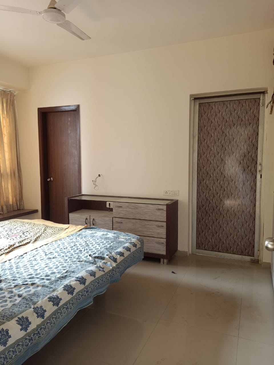 9 - Oberoi Springs, Andheri West