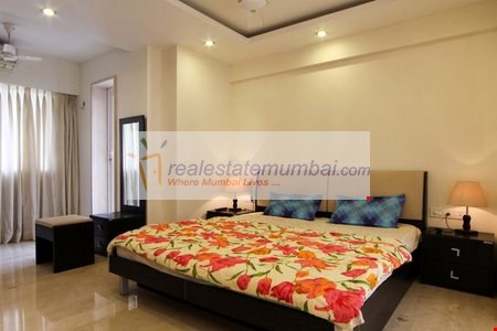 Bedroom 21 - Capri Heights, Bandra West