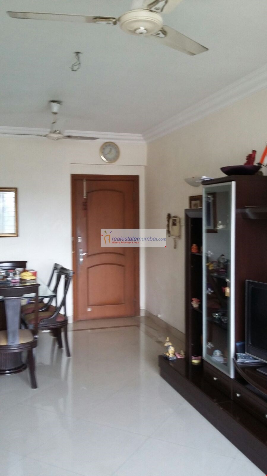 2 BHK Flats for Sale in Raheja Sherwood, Goregaon East