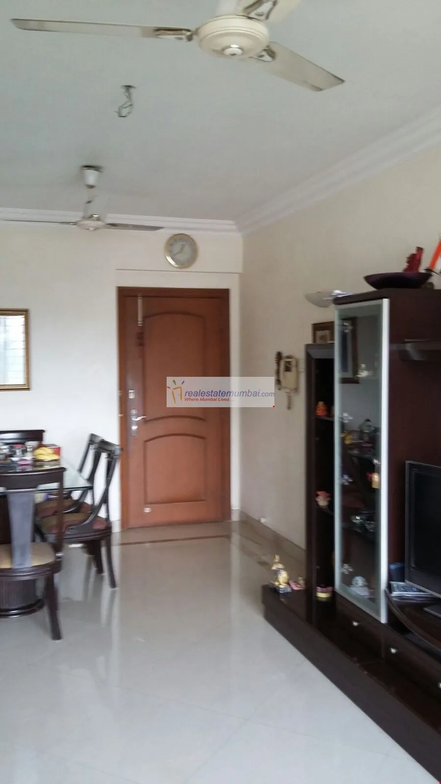 2 BHK Flats for Sale in Raheja Sherwood, Goregaon East