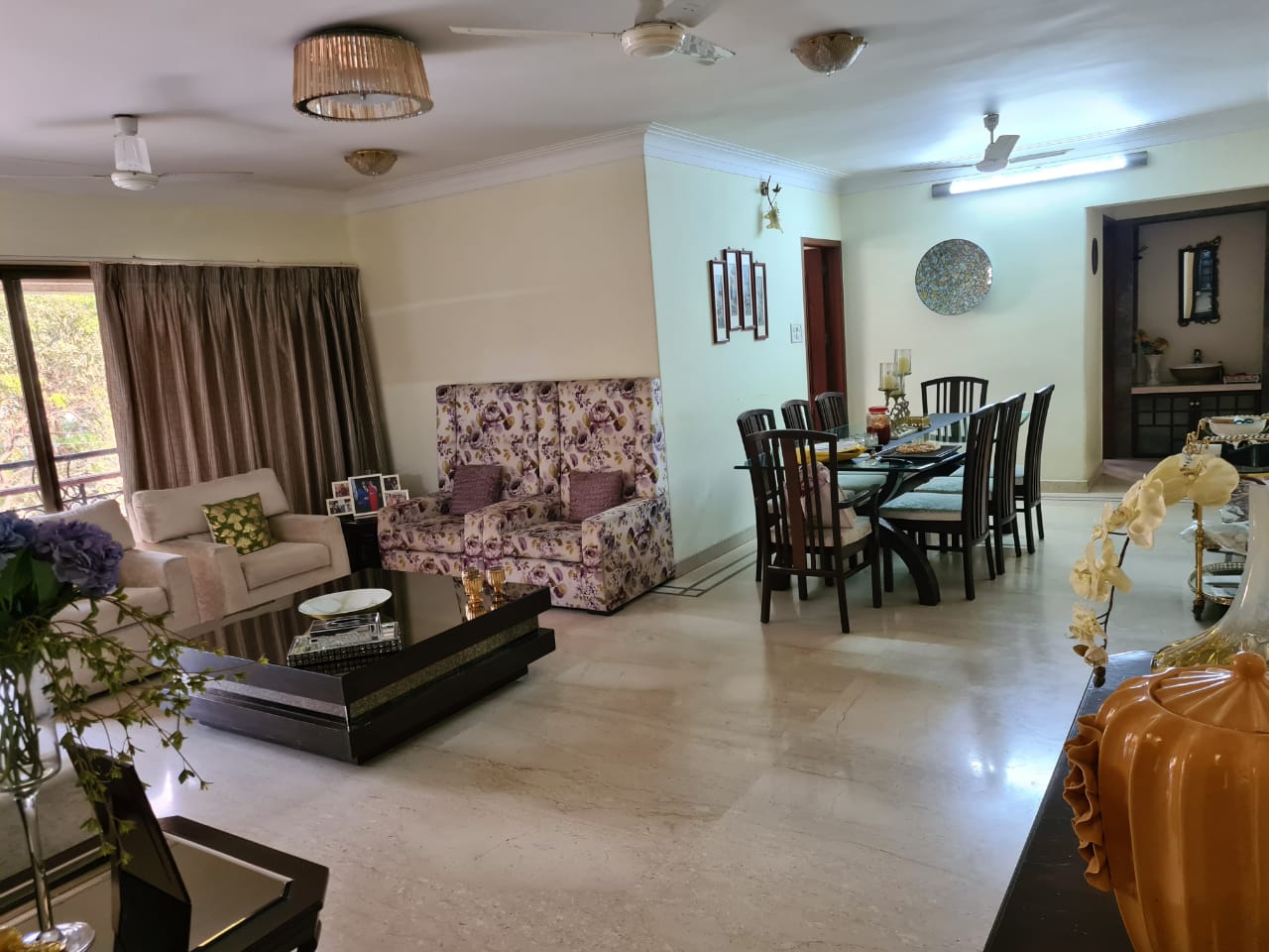 4 BHK Flats for Sale in Wagh Manor Apartment, Bandra West