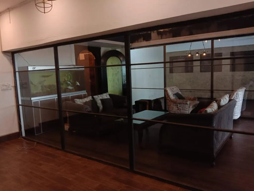 6 BHK Flats for Sale in Ruia Park, Juhu
