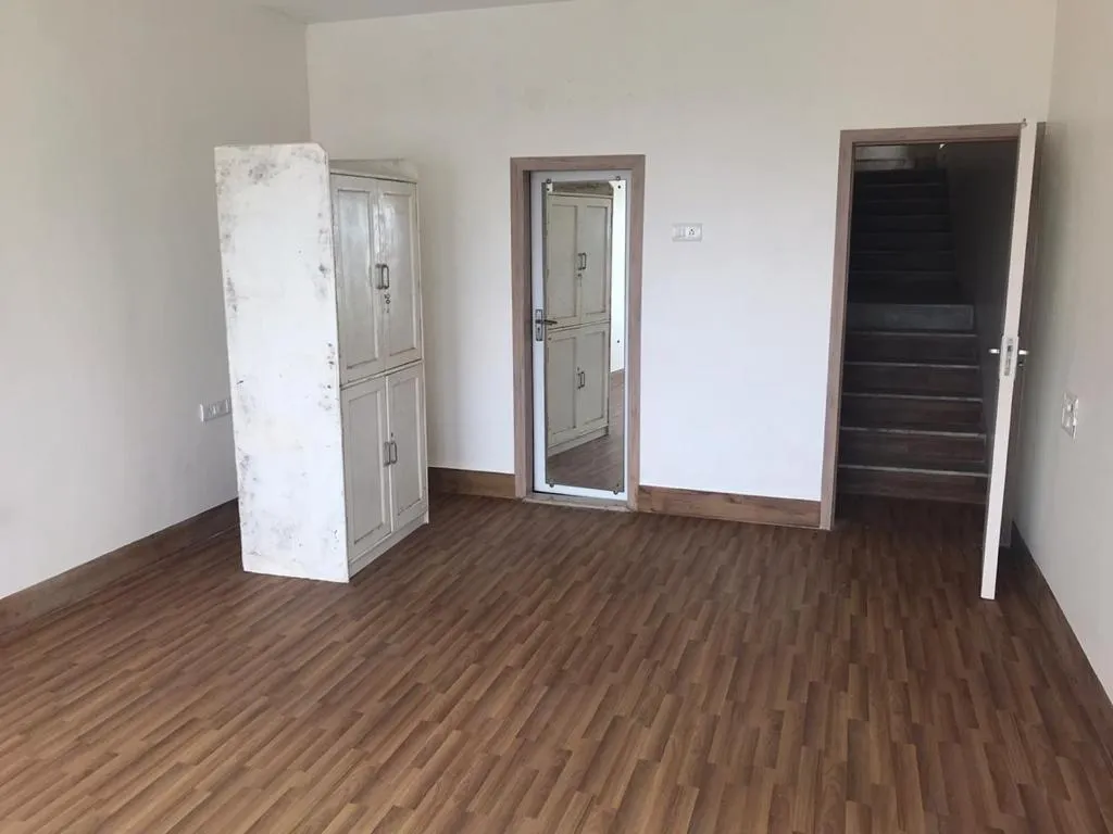 6 BHK Flats on Rent in Ruia Park, Juhu