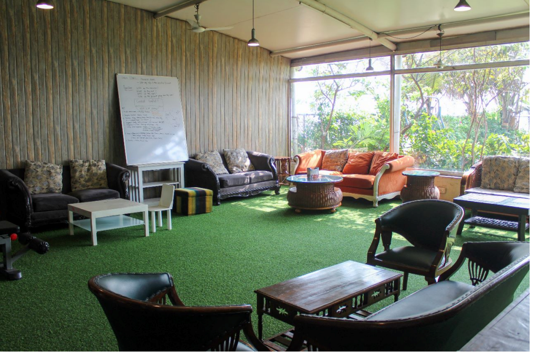 R9 - Ruia Park, Juhu