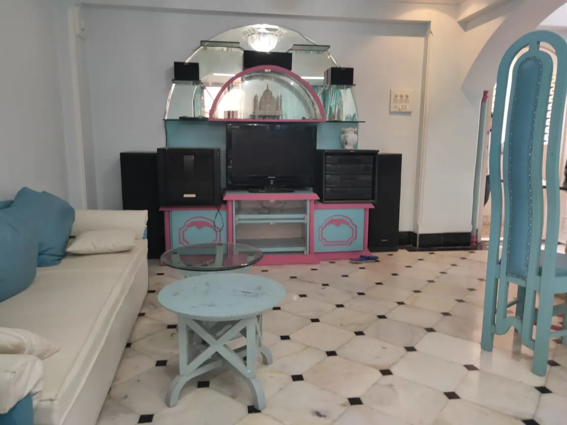 1 BHK Flats for Sale in Girnar, Andheri West