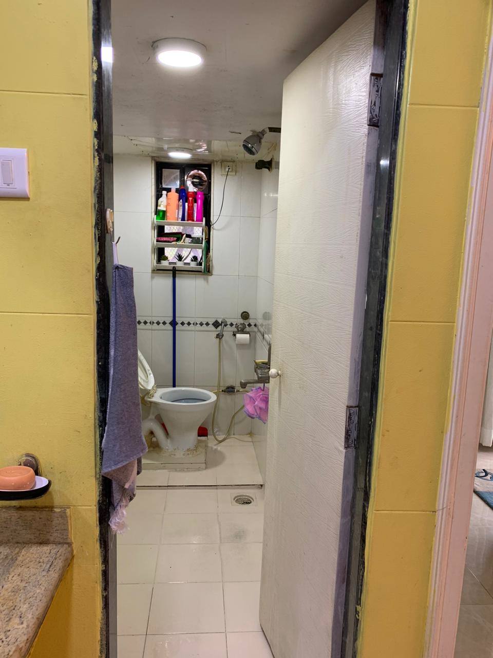 2 BHK Flats for Sale in Yellow Rose, Bandra West