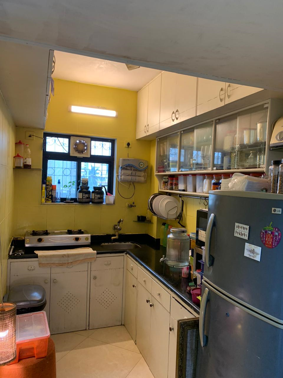 7 - Yellow Rose, Bandra West