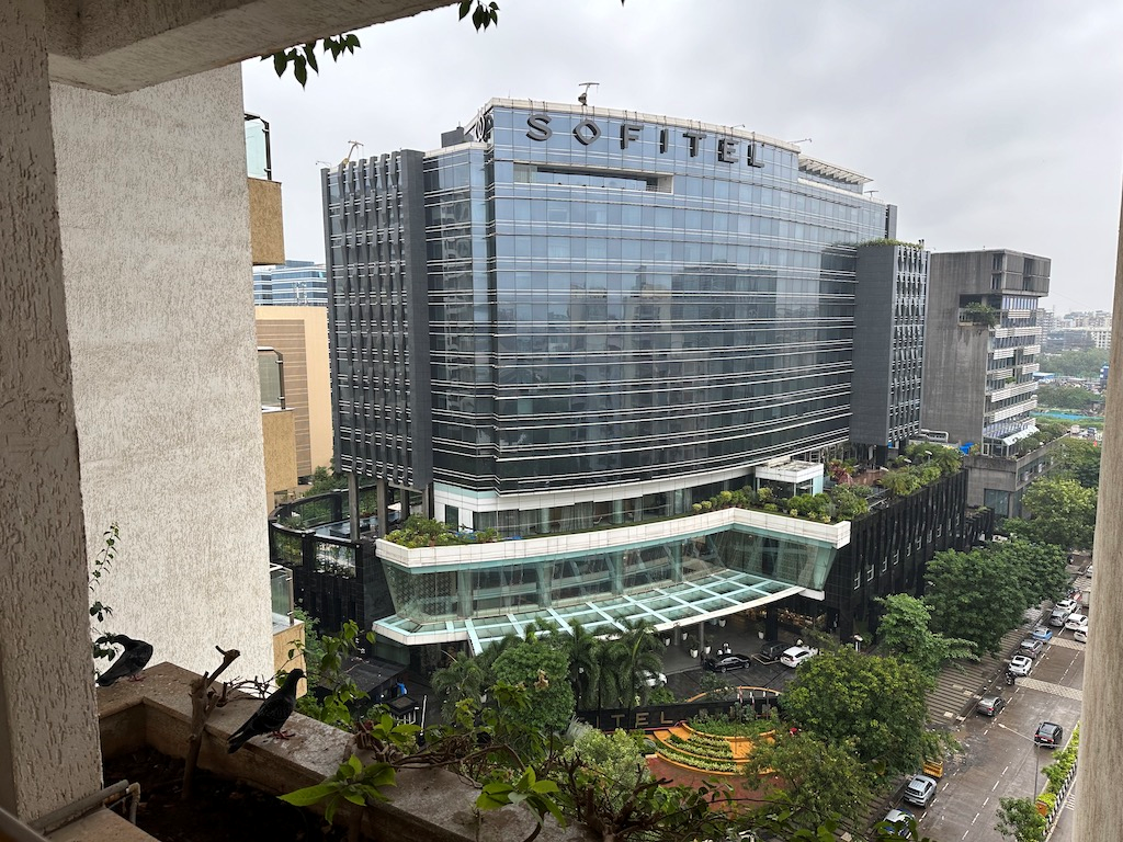 Img 3750 - Signia Isles, Bandra East