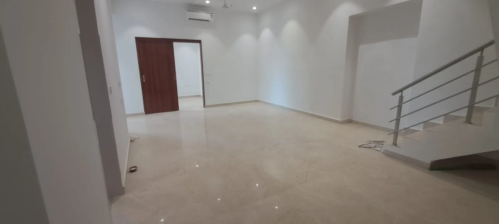 I21 - Indiabulls Sky Forest, Lower Parel