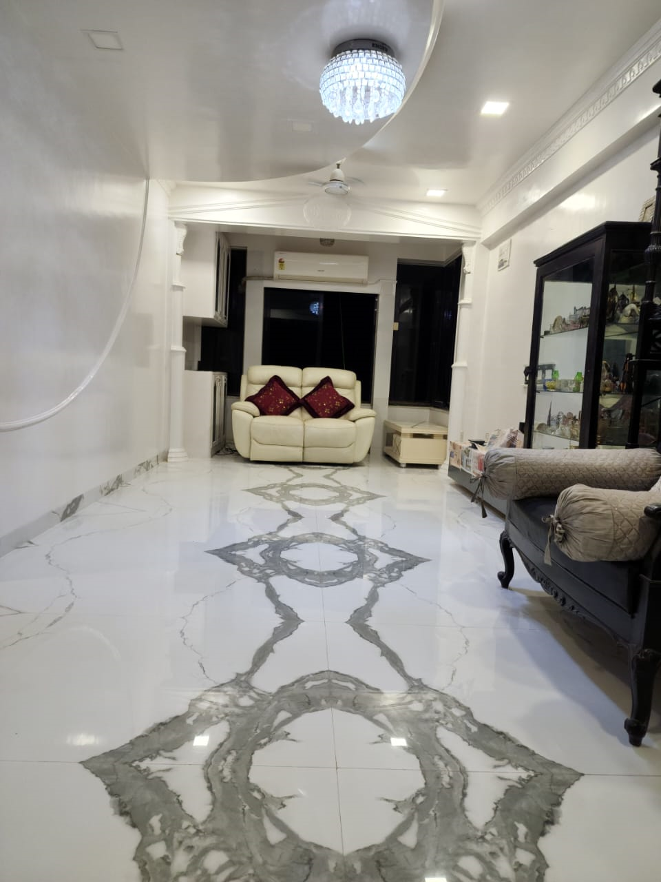 3 BHK Flats for Sale in Juhu Apartment, Juhu