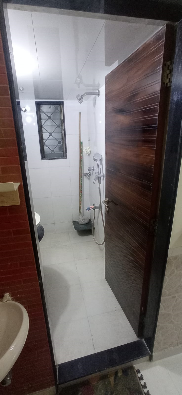 2 BHK Flats for Sale in Arvasu, Santacruz West