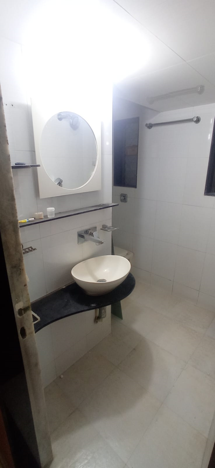 2 BHK Flats for Sale in Arvasu, Santacruz West