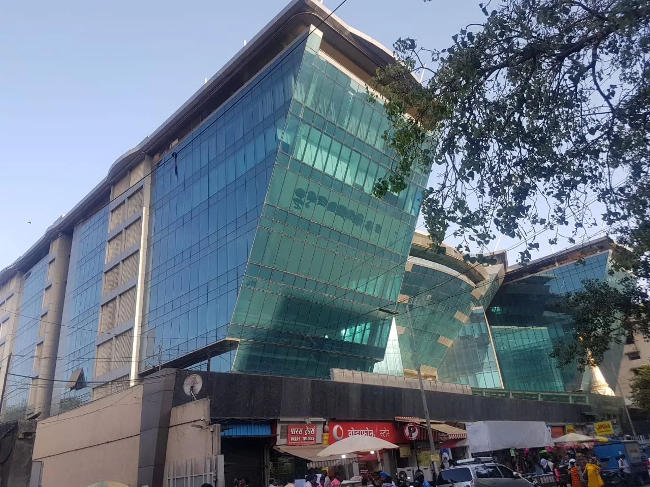 Office Space Fully Furnished in Pinnacle Business Park , Andheri East