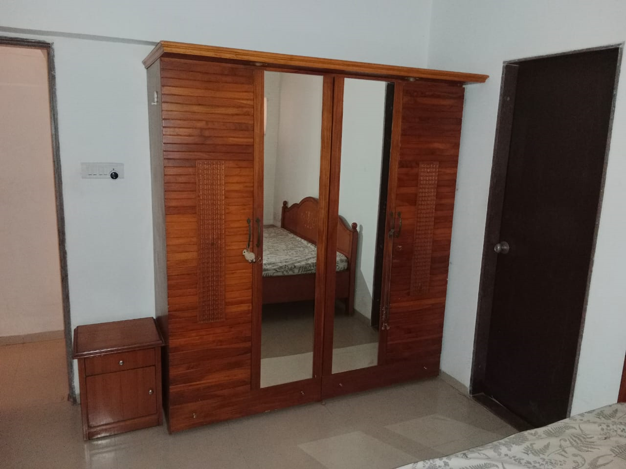 1 - Evershine Sapphire, Powai