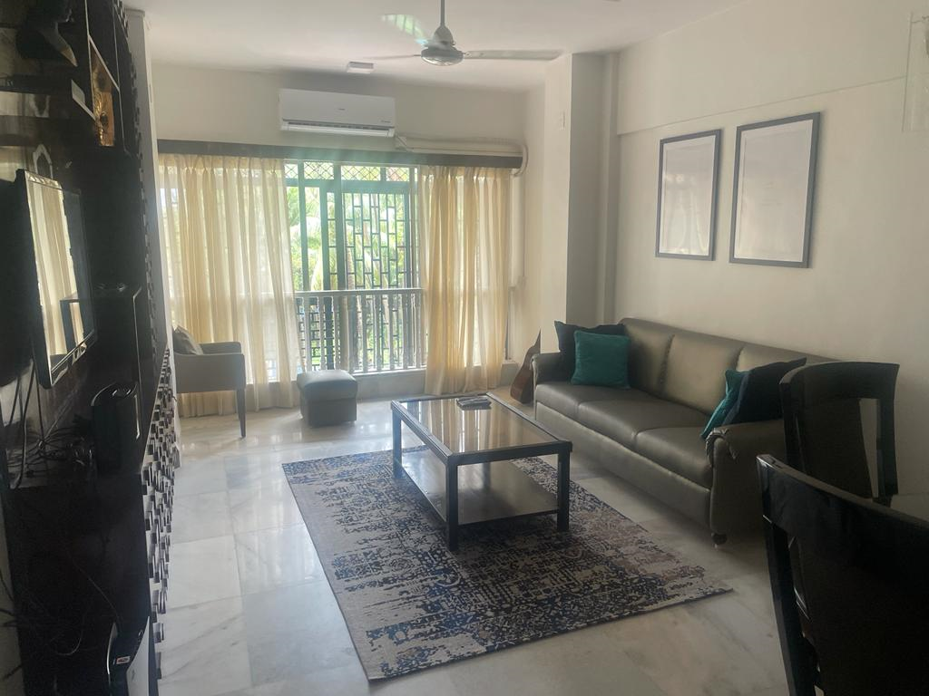 2 BHK Flats for Sale in Neha Apartment, Juhu