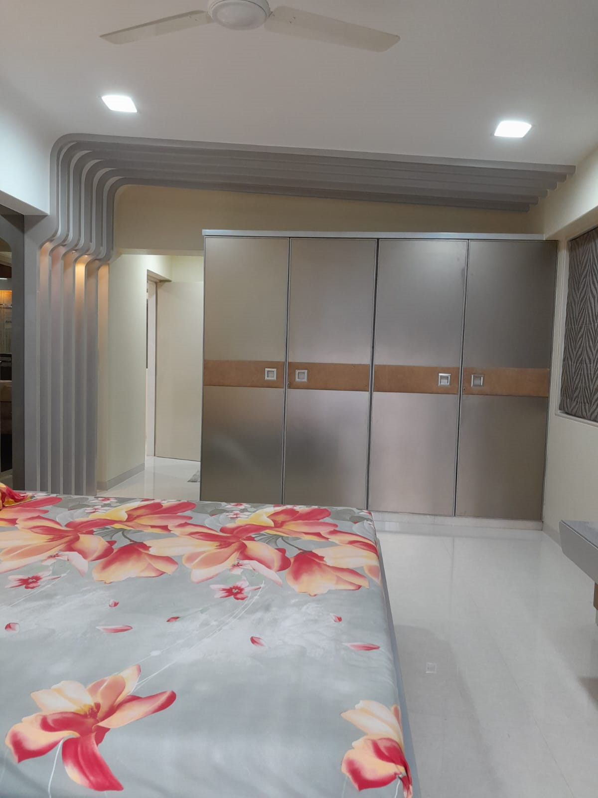 3 BHK Fully Furnished in Gokul Darshan Apartment , Juhu