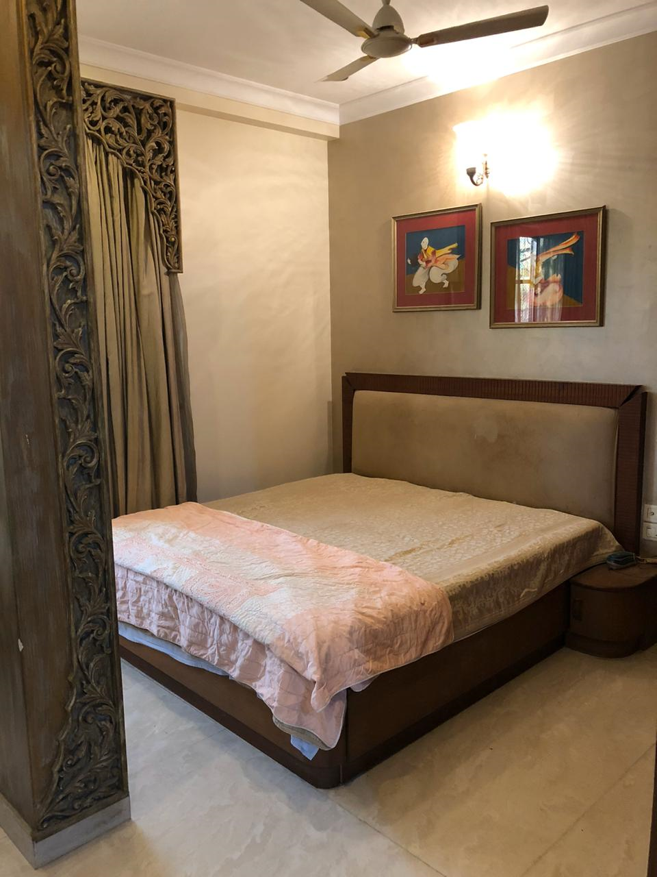 Penthouse Semi Furnished in Mangal Sandesh , Khar West