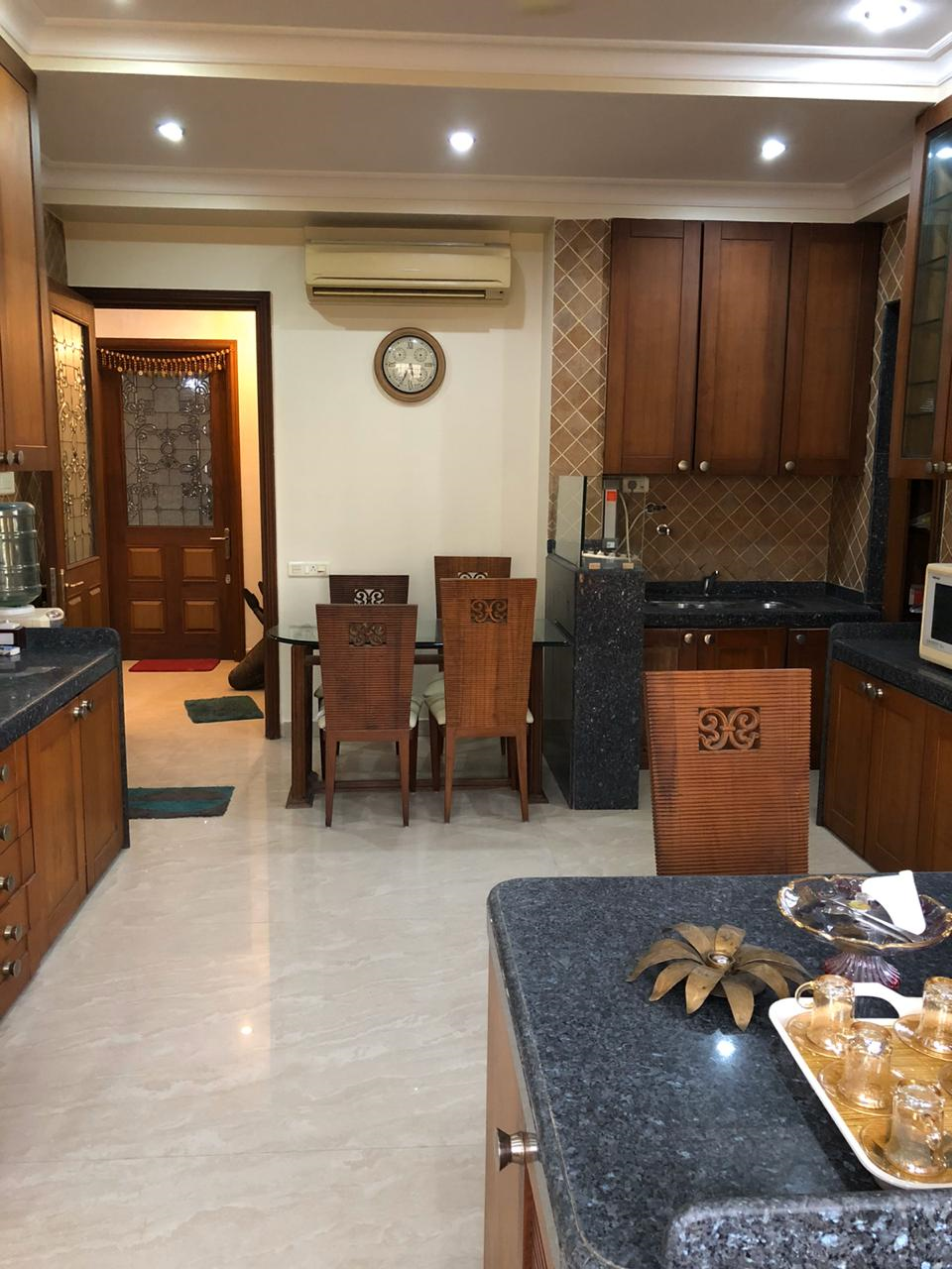 Penthouse Flats on Rent in Mangal Sandesh, Khar West