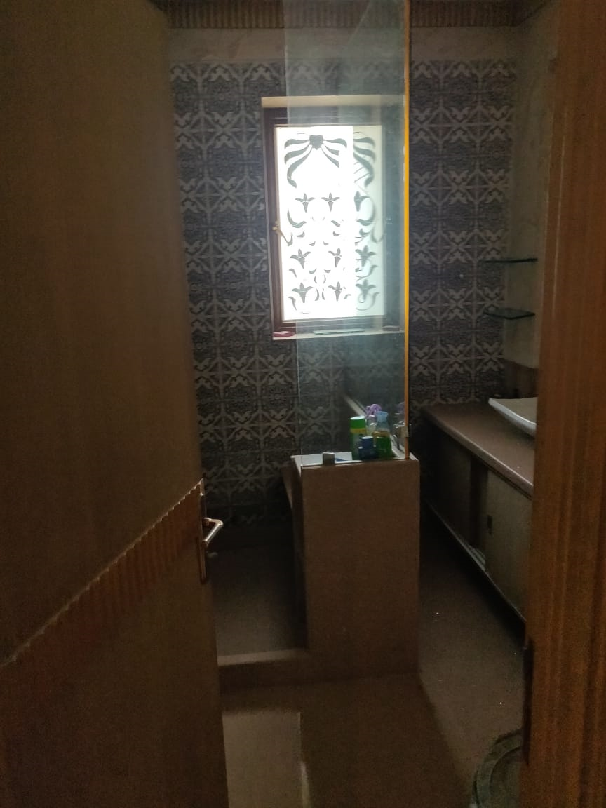 21 - Mangal Sandesh, Khar West