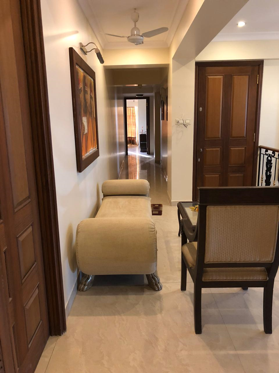 28 - Mangal Sandesh, Khar West