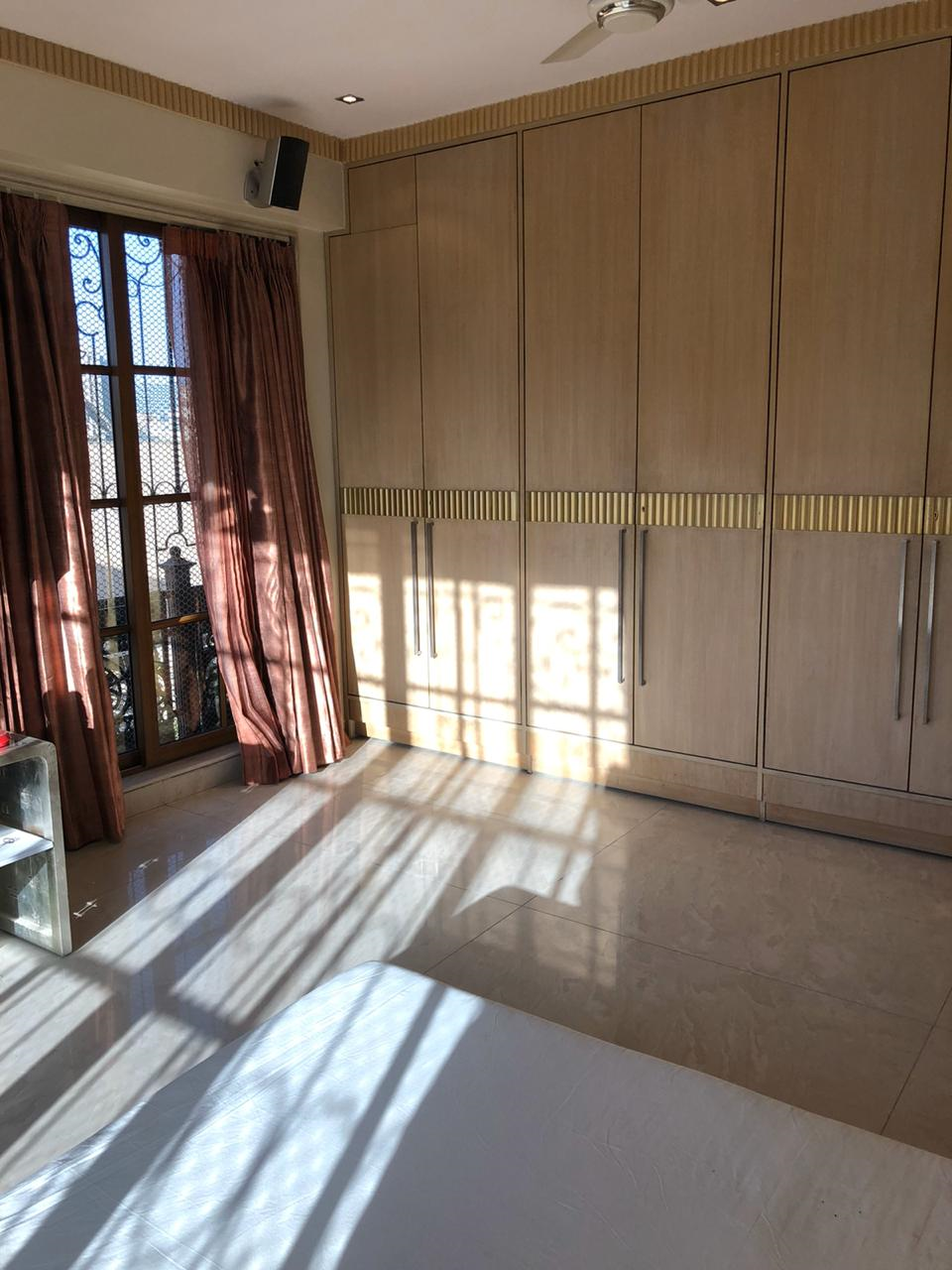 9 - Mangal Sandesh, Khar West