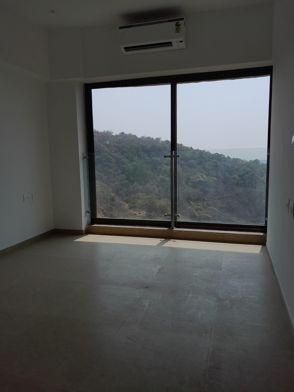3 BHK Semi Furnished in Kanakia Silicon Valley  , Powai