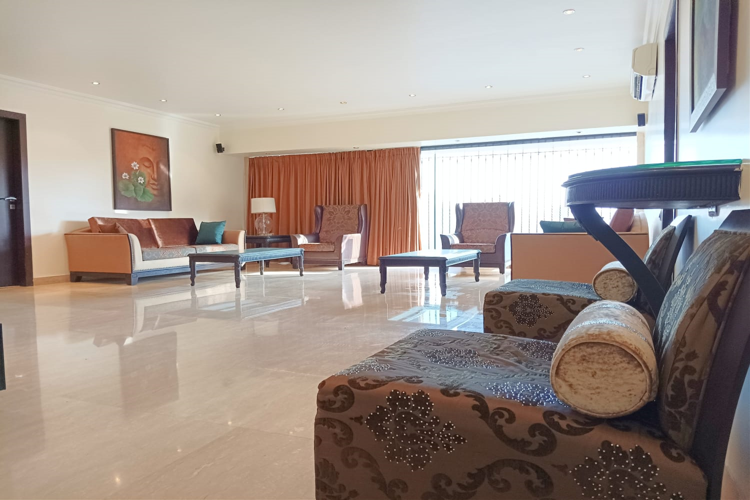 R3 - Raheja Classique, Andheri West