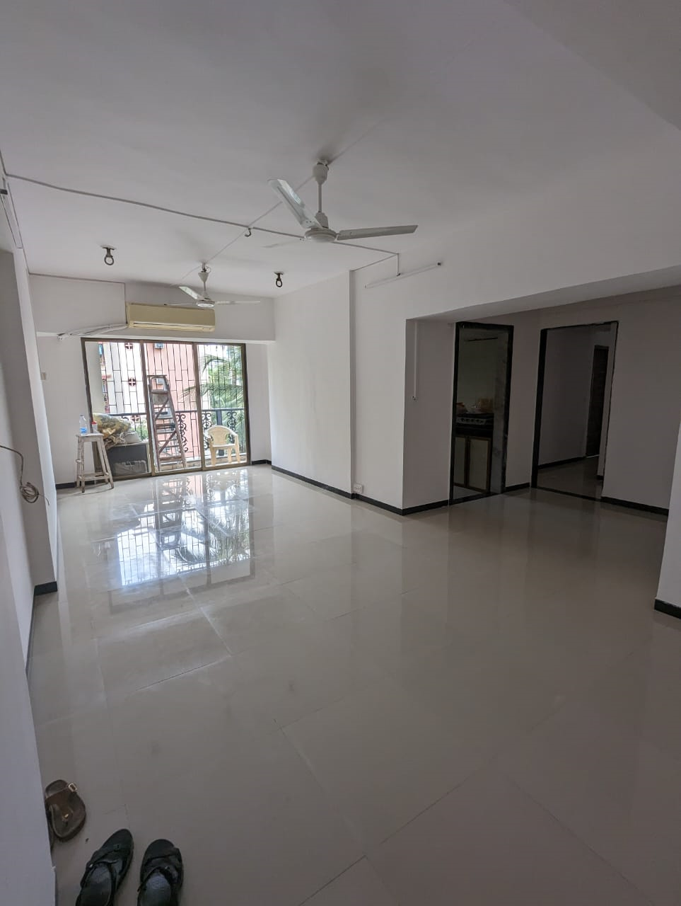 7 - Premodyan, Khar West