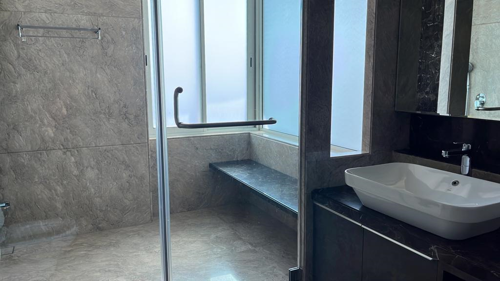 19 - One Avighna Park, Lower Parel