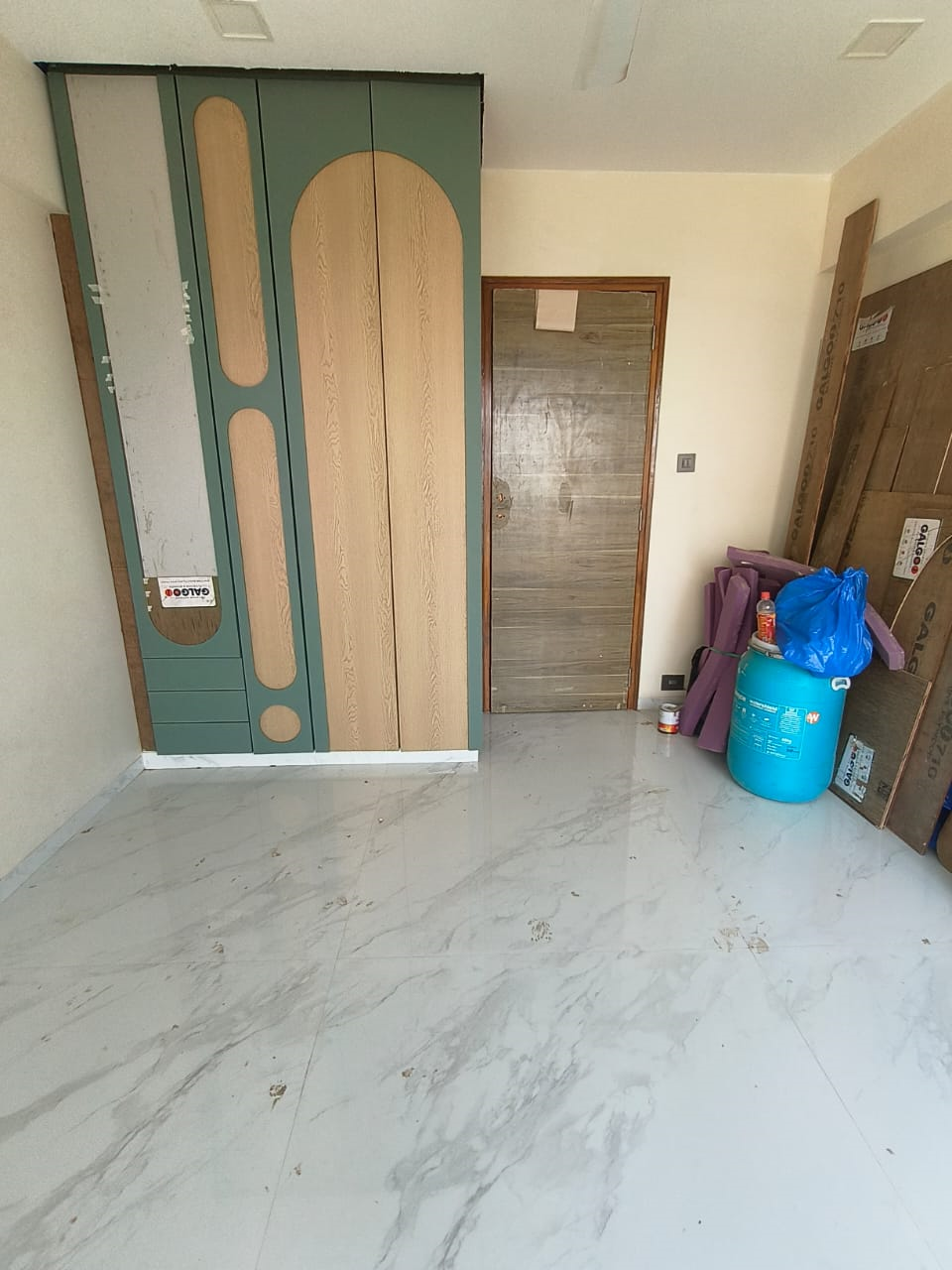 15 - Aum Nav Kiran, Santacruz West