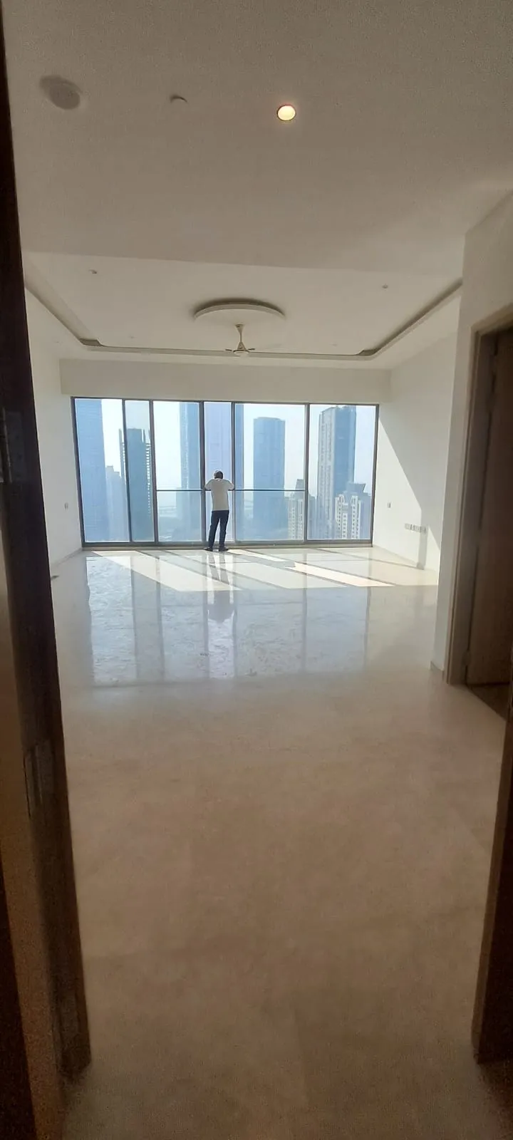 Rc17 - Rustomjee Crown Tower A, Prabhadevi