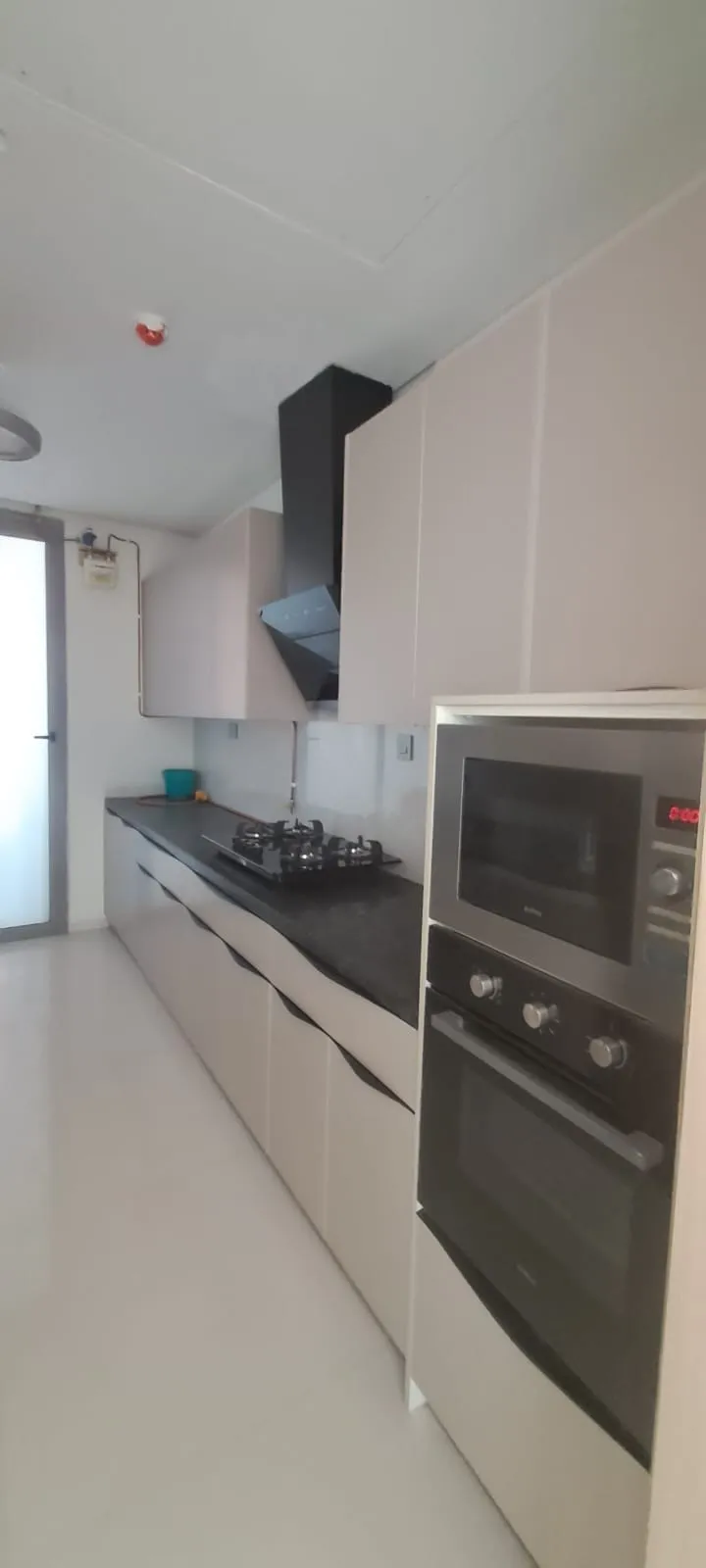 Rc24 - Rustomjee Crown Tower A, Prabhadevi