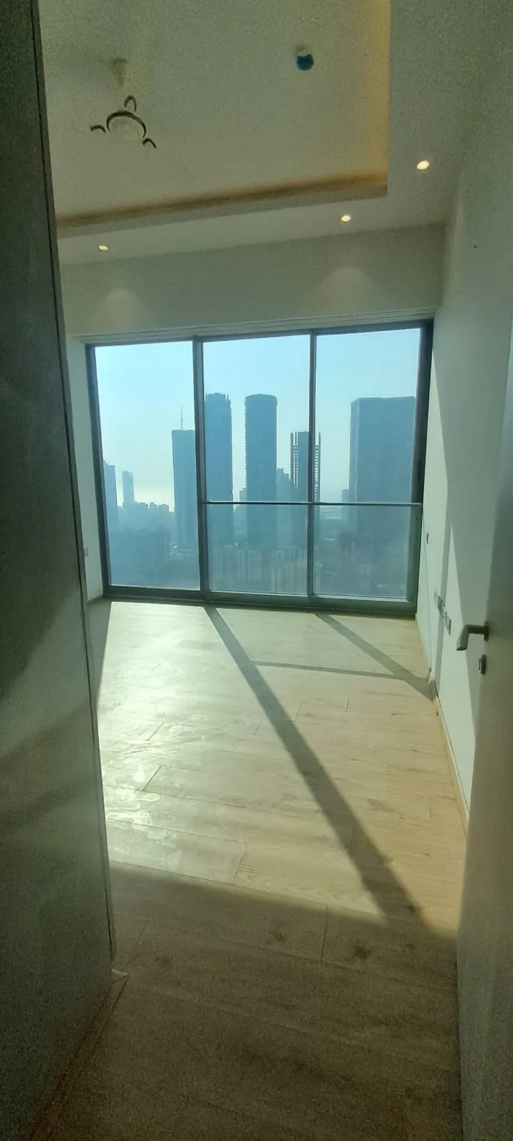 Rc29 - Rustomjee Crown Tower A, Prabhadevi