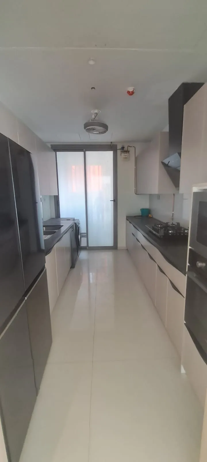 Rc8 - Rustomjee Crown Tower A, Prabhadevi