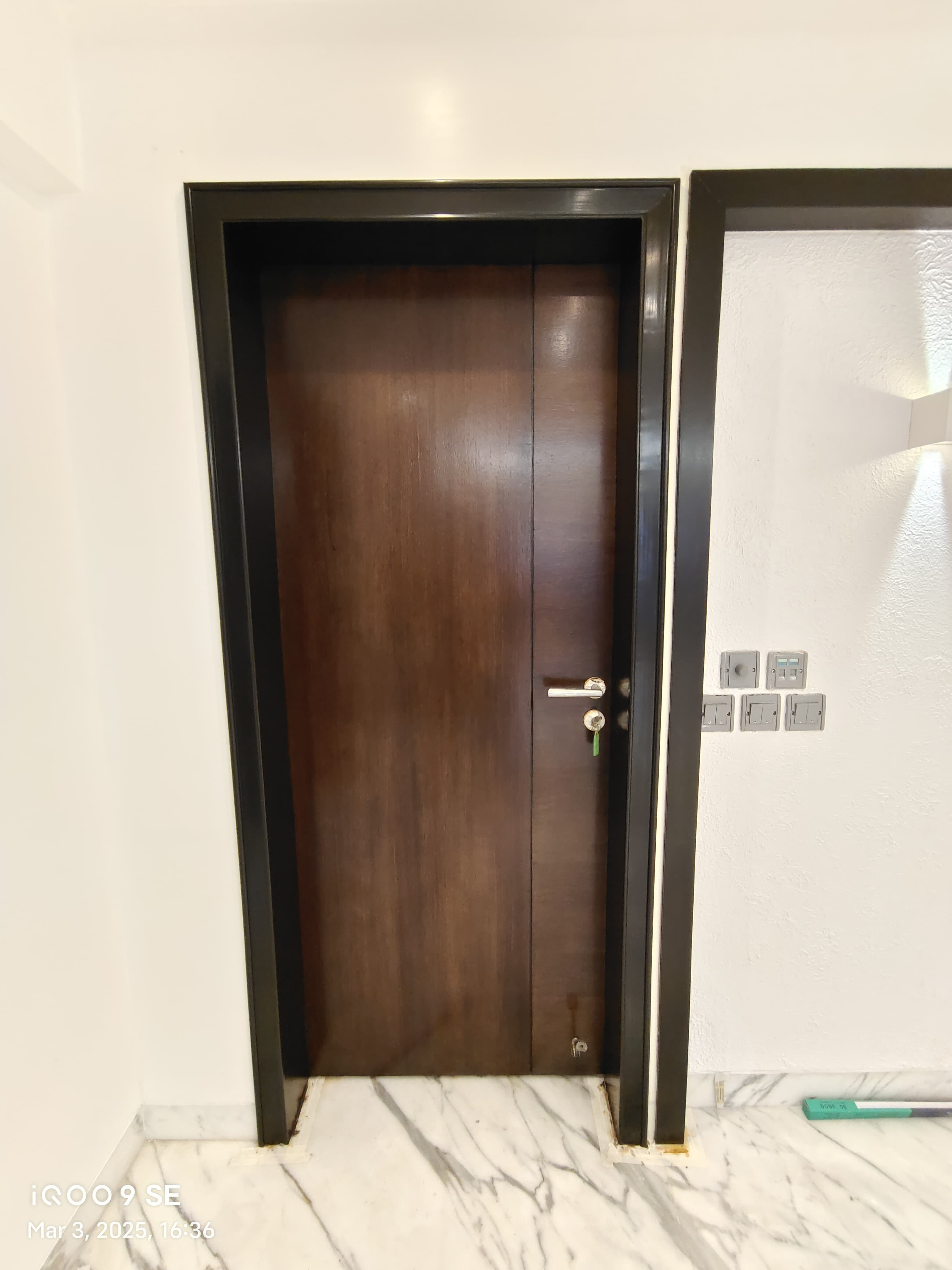 3 BHK Flats on Rent in Emporis, Bandra West