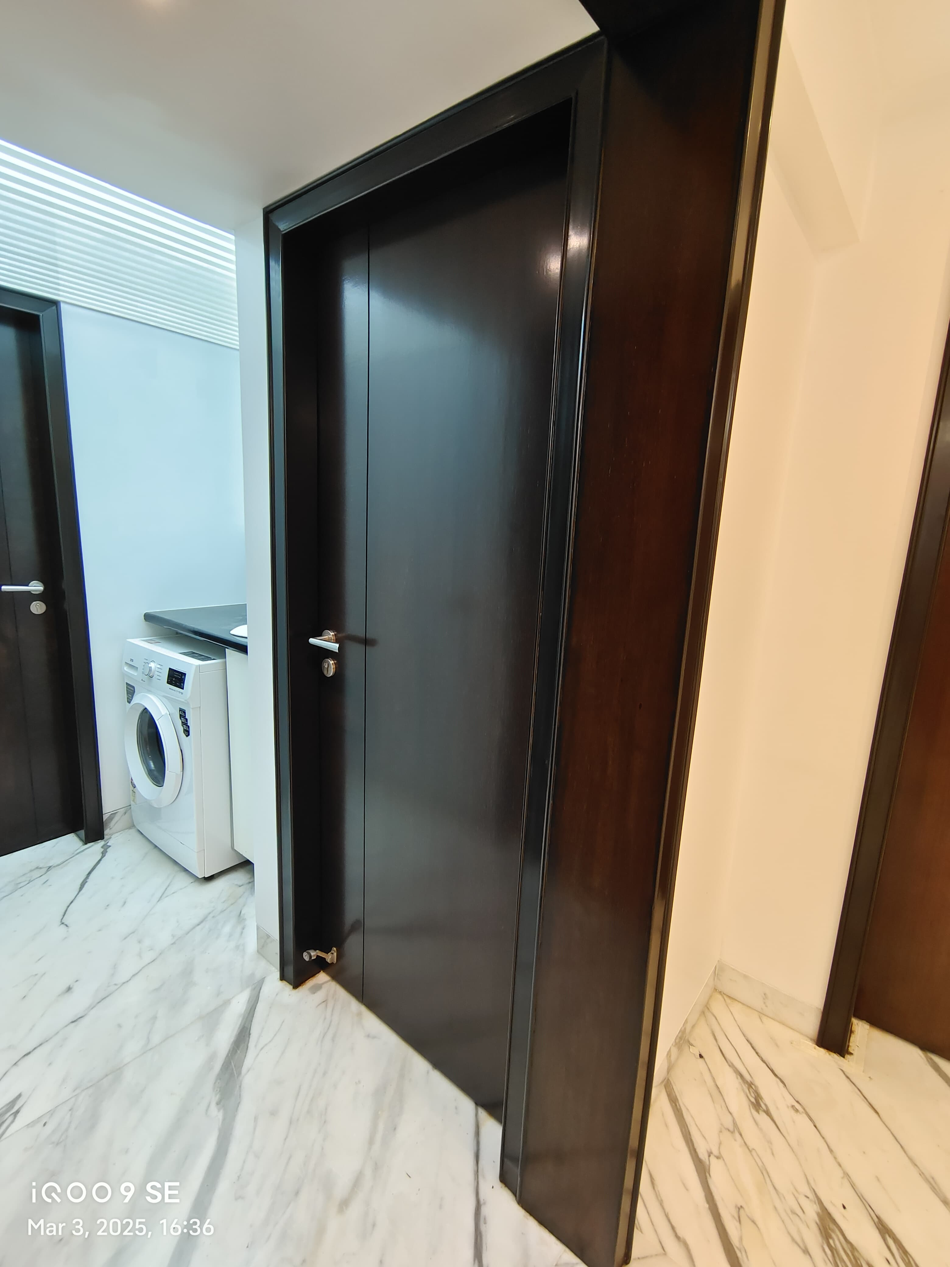 3 BHK Flats on Rent in Emporis, Bandra West