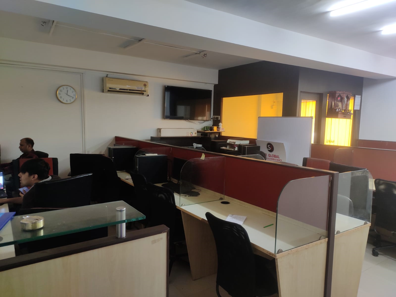 Office Space Fully Furnished in Mangalya Complex , Andheri East