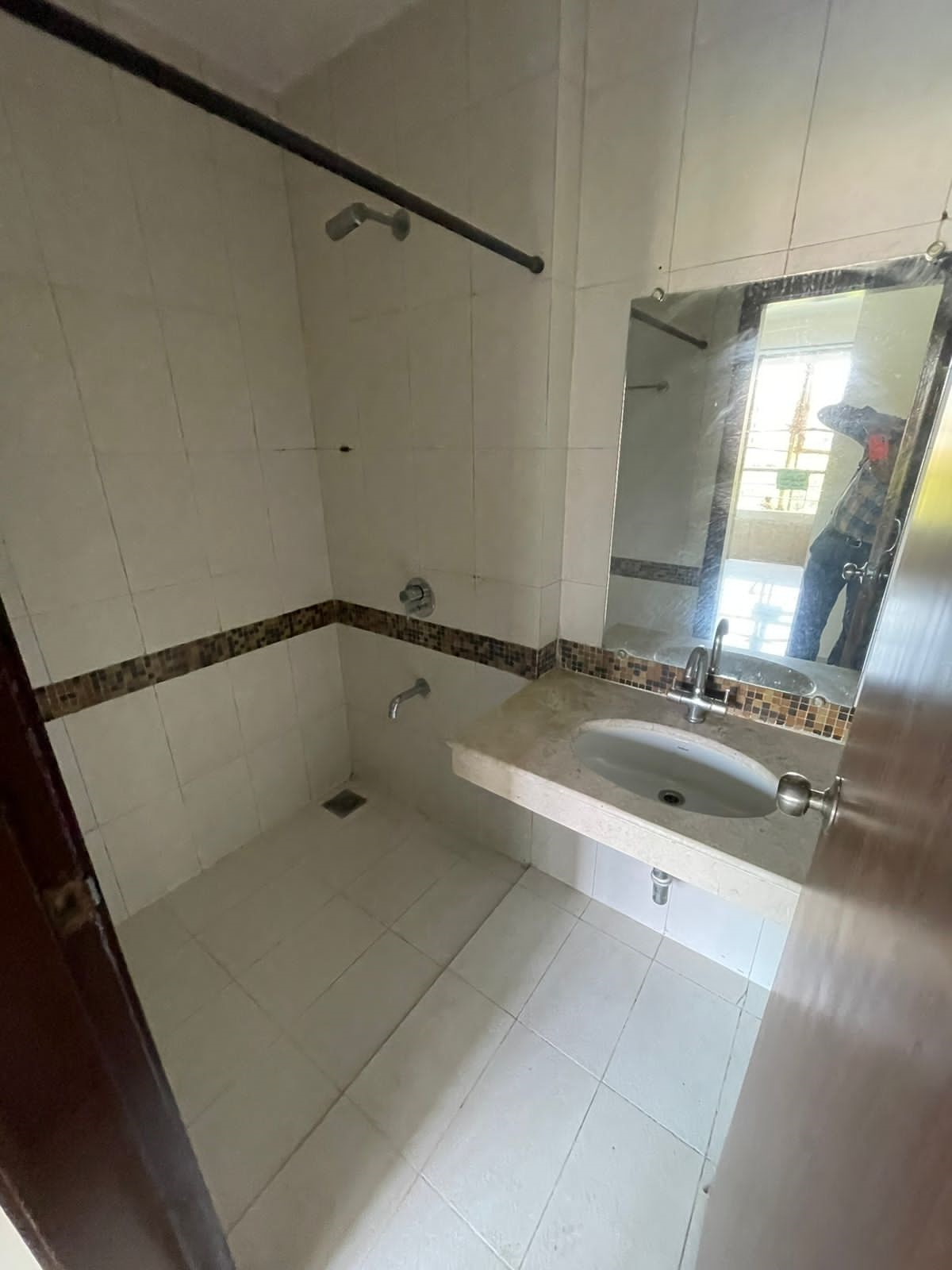 2½ BHK Flats on Rent in Kalpataru Estate, Andheri East