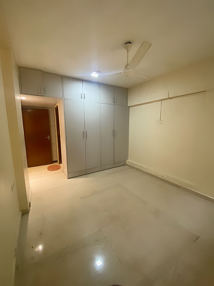 3 BHK Flats on Rent in Meghputra, Juhu