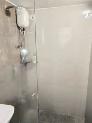 1 BHK Bayview CHS, Malad West — for Sale — photo 7 thumbnail
