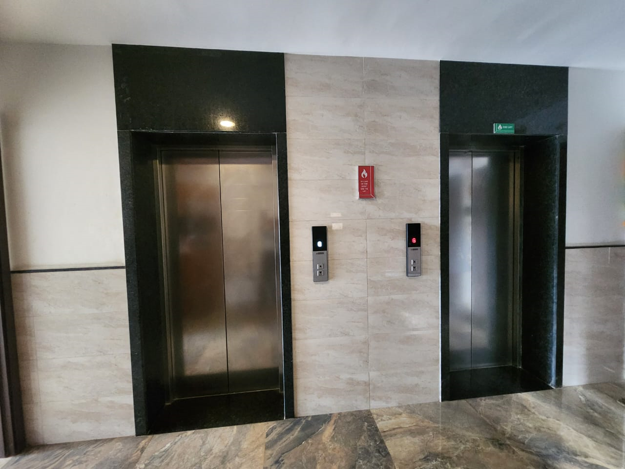 2 BHK Flats for Sale in Kalpataru Primus, Santacruz East